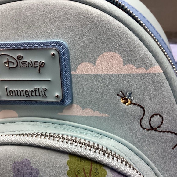 LOUNGEFLY DISNEY  BACKPACK   WINNIE THE POO N FRIENDS NEW main image 6